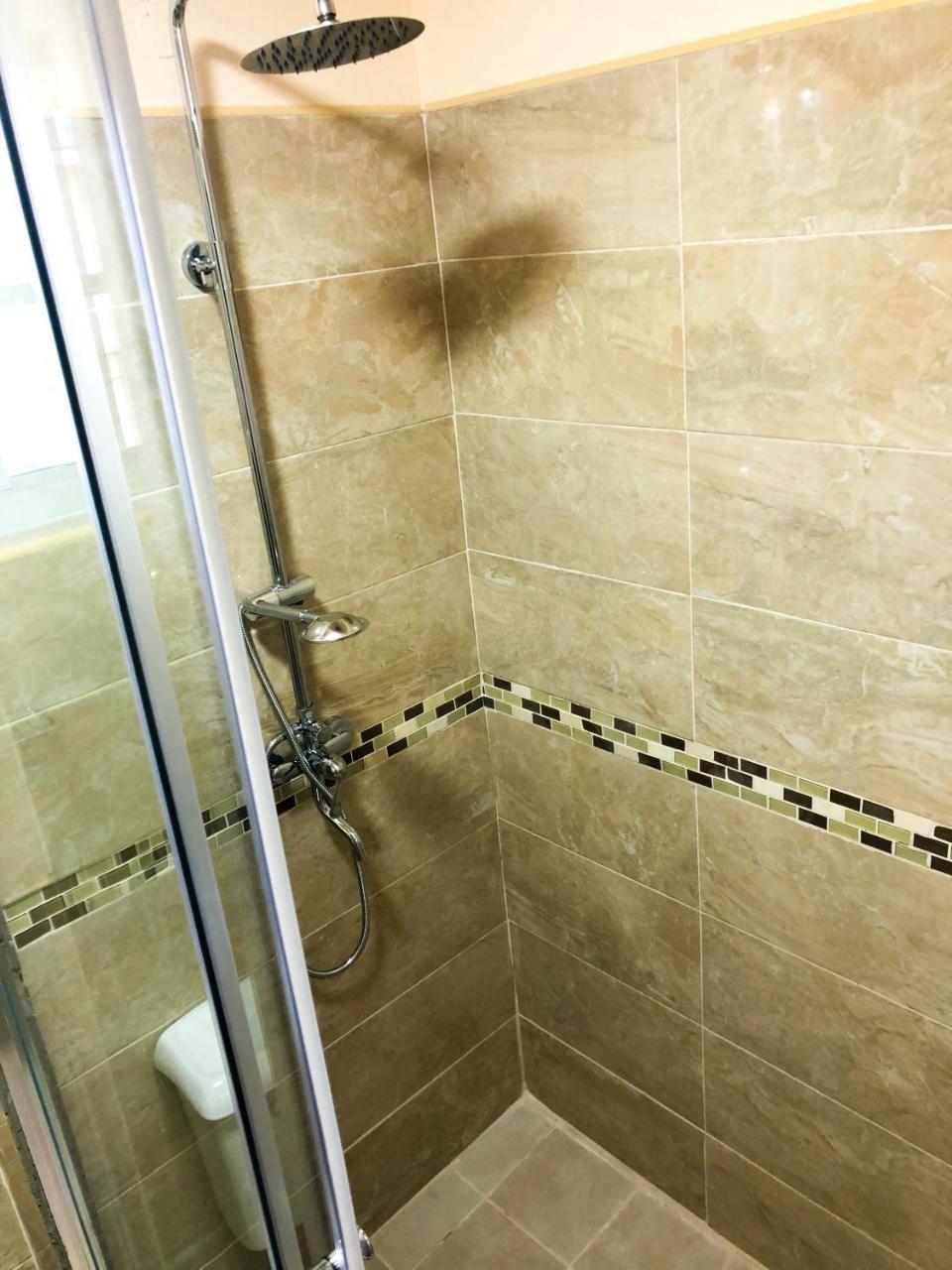 Calliandras Apartment Complex Ribishi Екстериор снимка